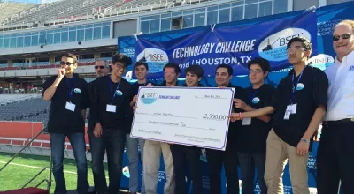 Top Prize at Offshore Technology Challenge Awarded to West Side High School Students 2016-03-04 HOUSTON– Today, a team of eight students from West Side High School in Houston emerged victorious from the first annual High School Offshore and Technology Stars Challenge, which was co-hosted by the Bureau of Safety and Environmental Enforcement (BSEE) and the Ocean Energy Safety Institute (OESI) at the University of Houston. Other participating schools include Energy Institute High School, Charles H. Milby High